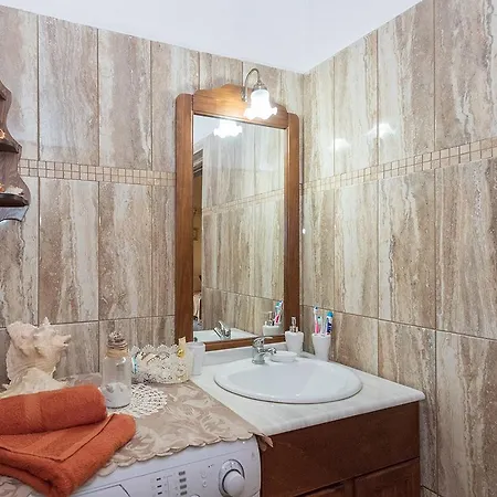 Feakia Agios Gordios (Corfu)